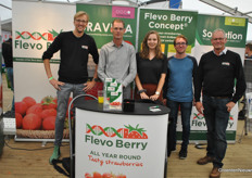 Steven Oosterloo, Marcel Suiker, Ilona Reuvers, Marc Schreurs en Jan Robben van Flevo Berry, veredeling in aardbeien.